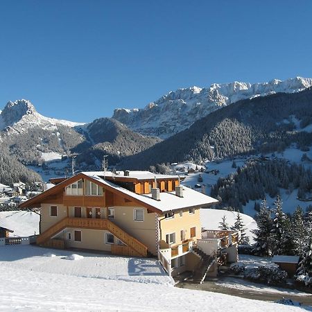 Apartments Etruska Gabriela Santa Cristina Val Gardena Exterior photo